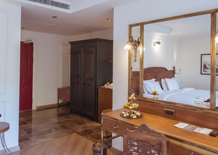 فندق كازا مارغوت - للبالغين فقط 3*