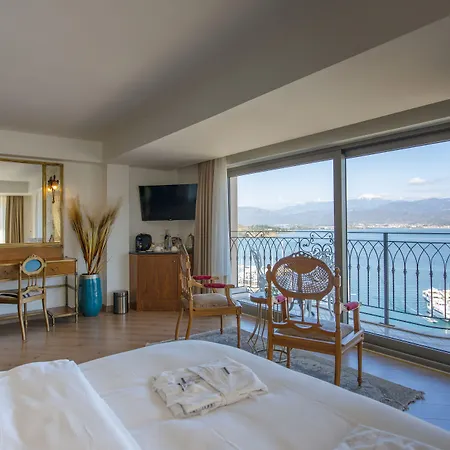 Casa Margot - Adults Only מלון 3*